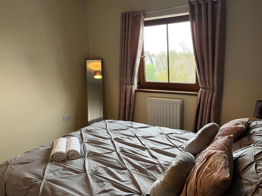 Lovely 2 Bedroom Family Apartment In Newcastle ニューカッスル エクステリア 写真